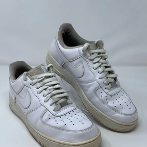 Nike Air Force 1 Low Triple White Sneakers Shoes Size 11 US   43 EUR
